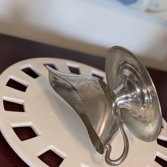 Vintage Salem Silver Plated Gravy Boat Made in USA 1950's Pedestal Drip Saucer - Picture 3 of 6